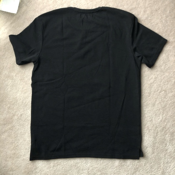 BERSHKA - textured tshirt with pocket - Picture 6 of 6